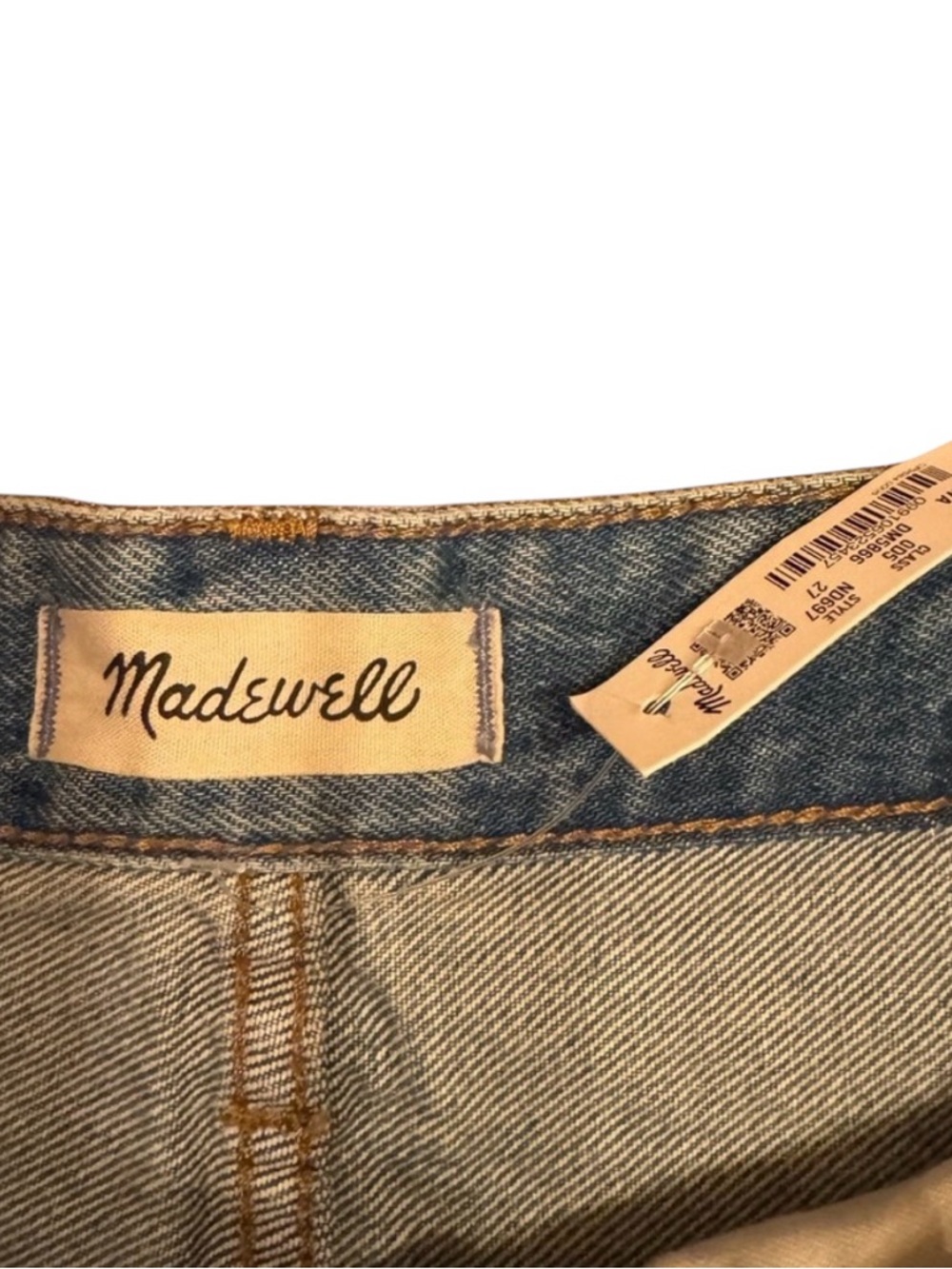 Madewell NWT Relaxed Denim Shorts in Renfield Wash Deconstructed Edition Size 27 - Picture 7 of 9